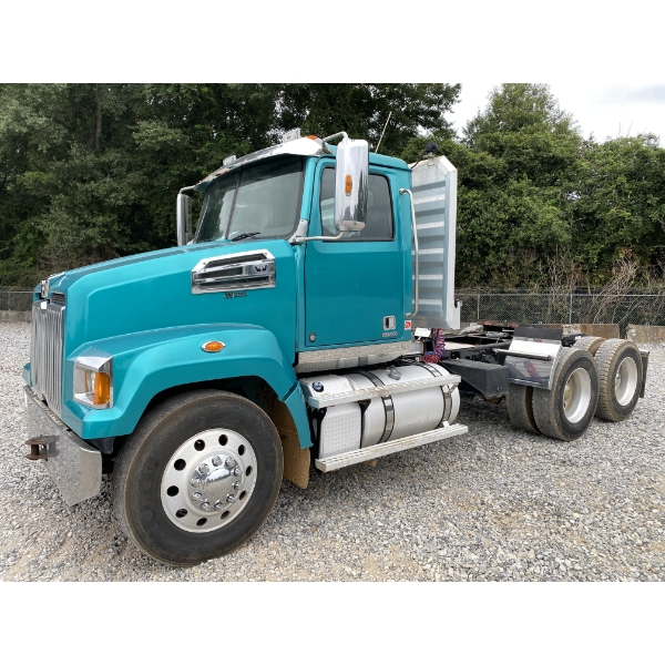 2020 WESTERN STAR 4700SF Day Cab Truck