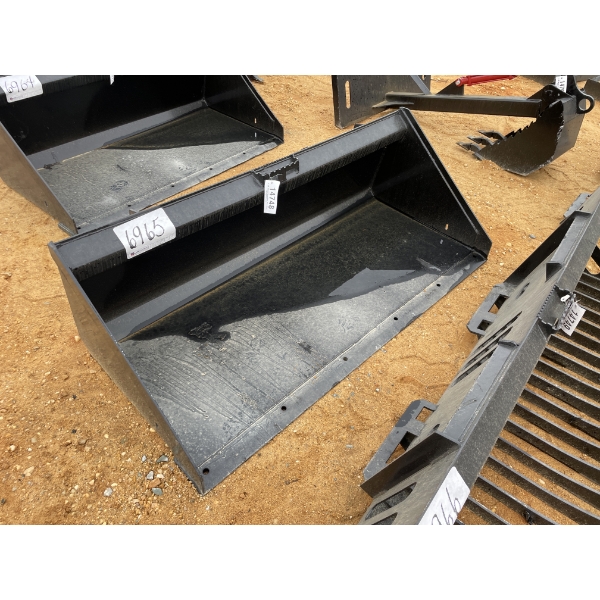 BUCKET, 68" W, fits skid steer loader