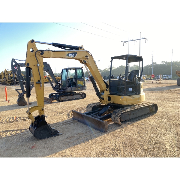 2018 CAT 305.5E2 CR Excavator - Mini