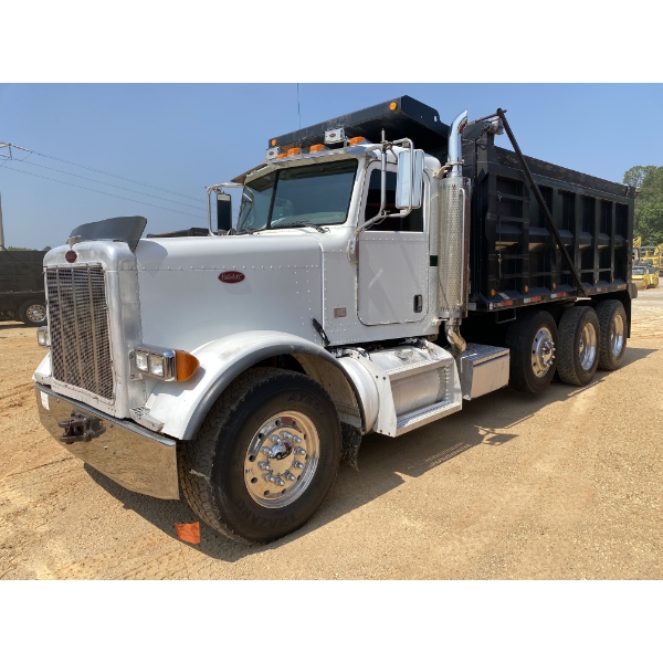 2006 PETERBILT 379 Dump Truck