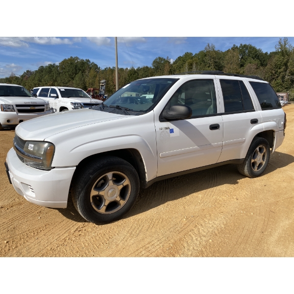 2008 CHEVROLET TRAILBLAZER SUV