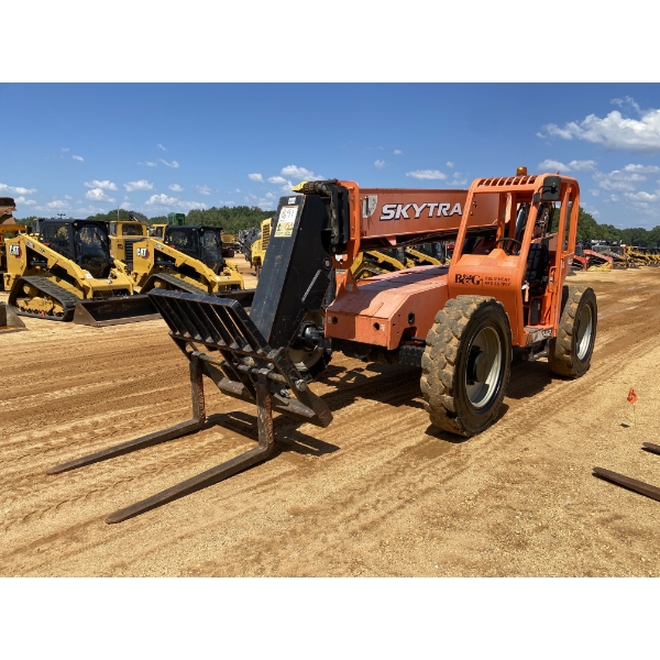 2019 SKYTRAK 6042 Forklift - Telehandler
