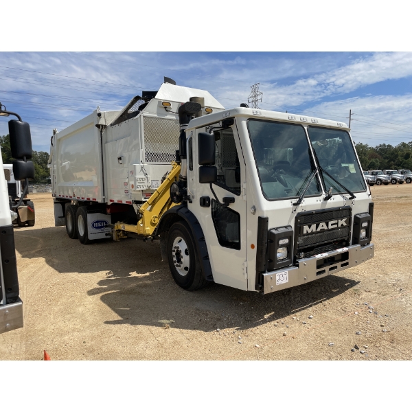 2024 MACK LR64 Garbage / Sanitation Truck - J.M. Wood Auction