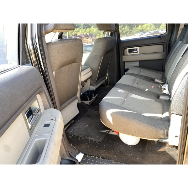 2010 FORD F150 XL Pickup Truck - J.M. Wood Auction Company, Inc.