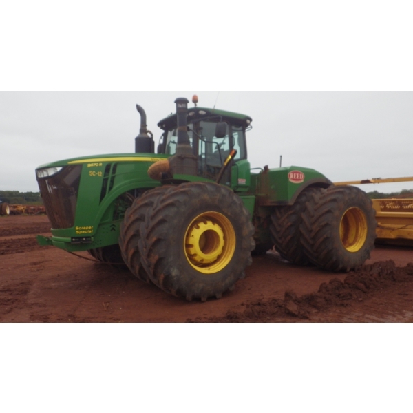 2016 JOHN DEERE 9570R Scraper Tractor