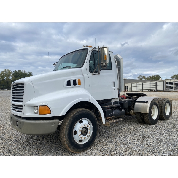 1998 STERLING  Day Cab Truck