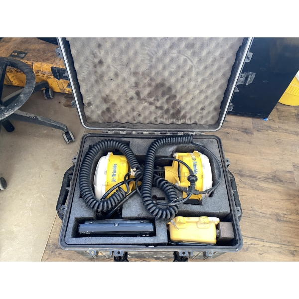 TRIMBLE DOZER GPS KIT