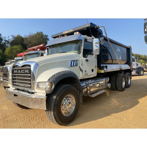 2019 MACK GR64F Dump Truck