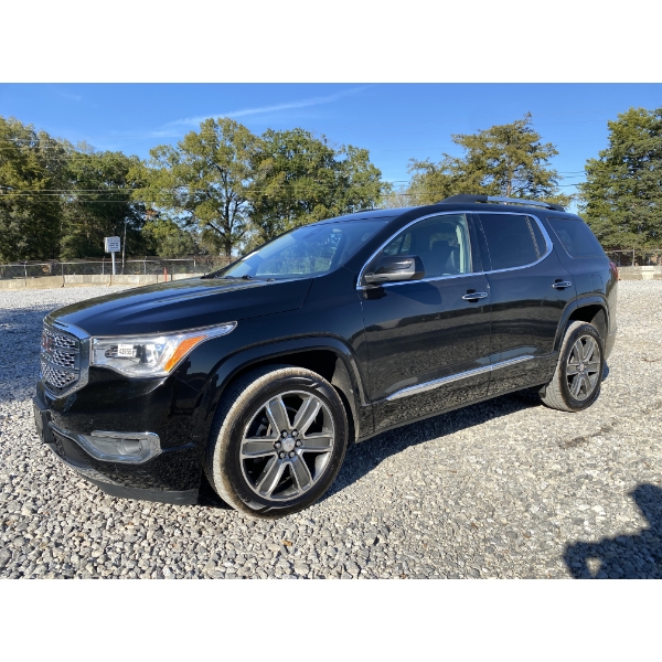 2017 GMC ACADIA DENALI SUV