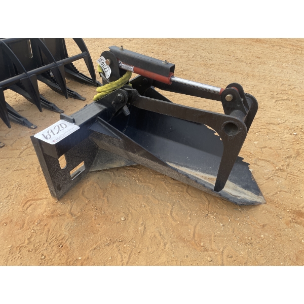 STUMP SPADE GRAPPLE