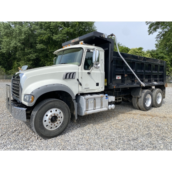 2019 MACK GR64F Dump Truck