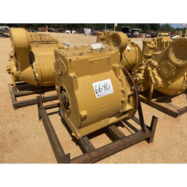 CAT D9G 66A Transmission