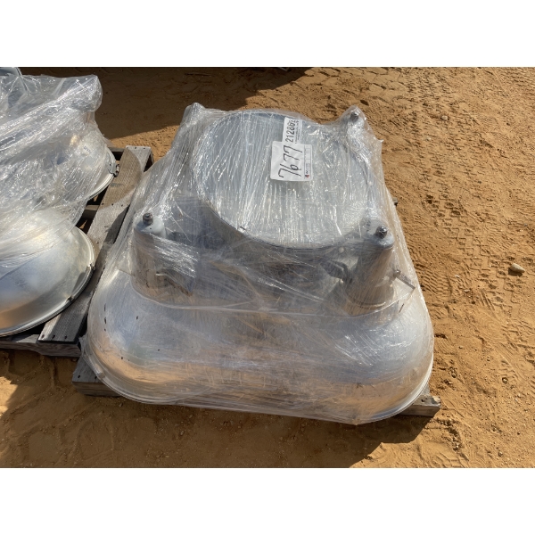 WAREHOUSE LIGHT FIXTURE