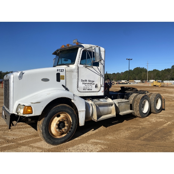1998 PETERBILT 385 Day Cab Truck