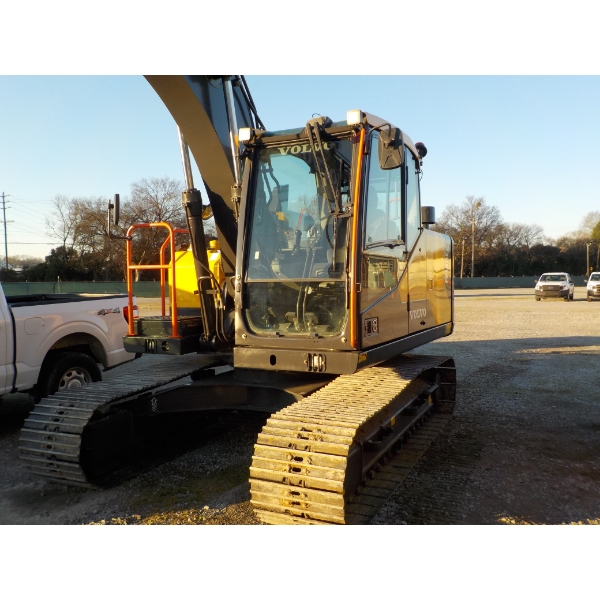 2019 VOLVO EC140EL Excavator