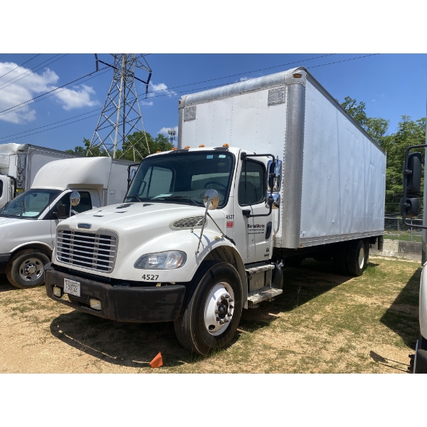 2012 FREIGHTLINER M2 Box Truck