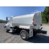 Image 2 : 2016 PETERBILT 337 Water Truck