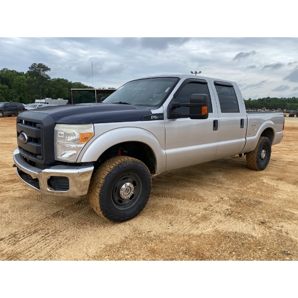 2016 FORD F250 XL Pickup Truck