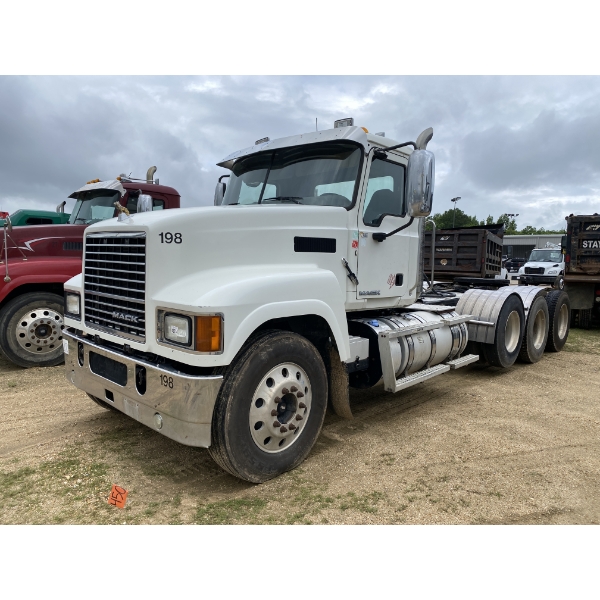 2012 MACK CHU613 Day Cab Truck