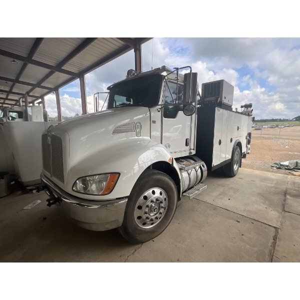 2020 KENWORTH T270 Service / Mechanic Truck