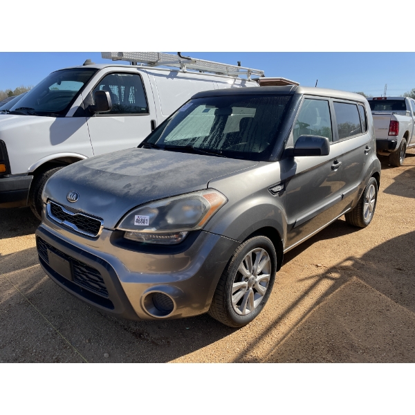2013 KIA SOUL SUV