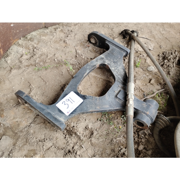 EXCAVATOR LINKAGE