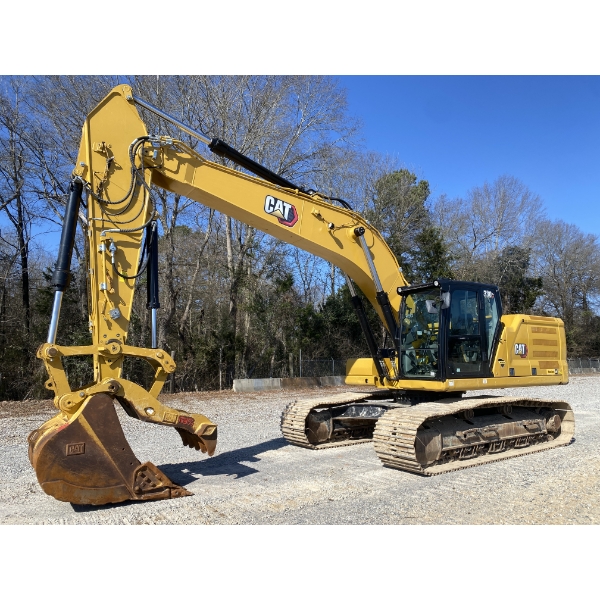 2022 CAT 330 Excavator
