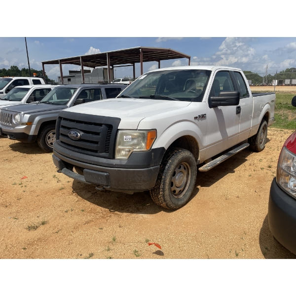 2012 FORD F150 XL Pickup Truck