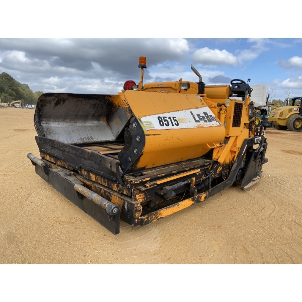 2005 LEEBOY 8515 Asphalt Paver