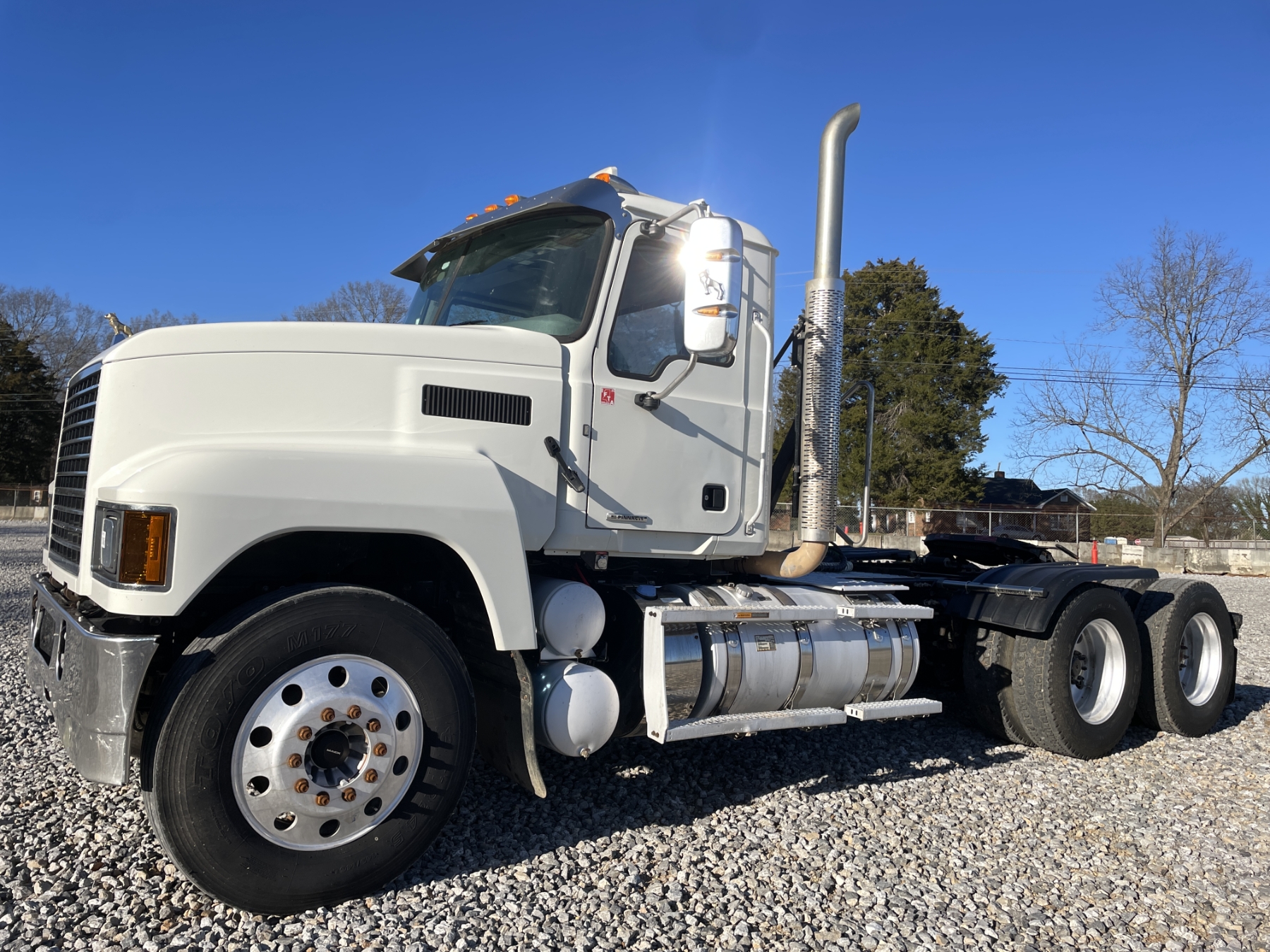 2019 MACK PI64T Day Cab Truck - J.M. Wood Auction Company, Inc.