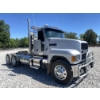 Image 4 : 2025 MACK PI64T Day Cab Truck