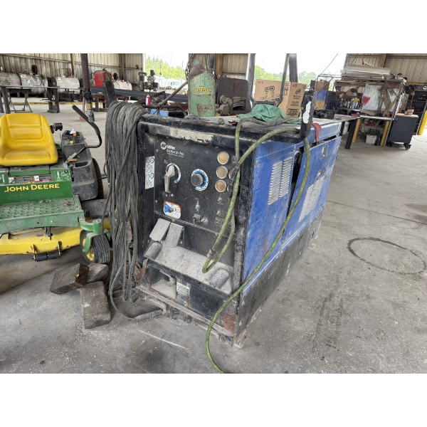 MILLER BIG BLUE AIR PAK WELDER/GENERATOR/COMPRESSOR COMBO