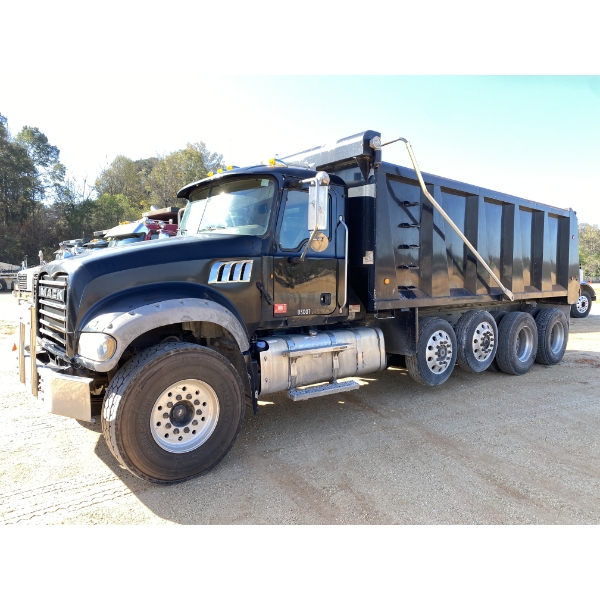 2013 MACK GU713 Dump Truck