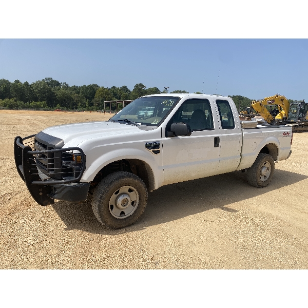 2008 FORD F250 XL Pickup Truck