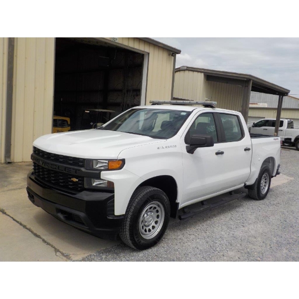 2021 CHEVROLET SILVERADO Pickup Truck