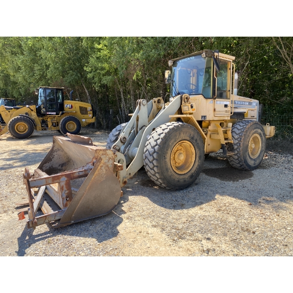 1996 VOLVO L70C Wheel Loader