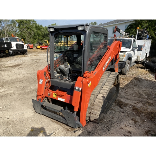 2018 KUBOTA SVL75-2 Skid Steer Loader - Crawler