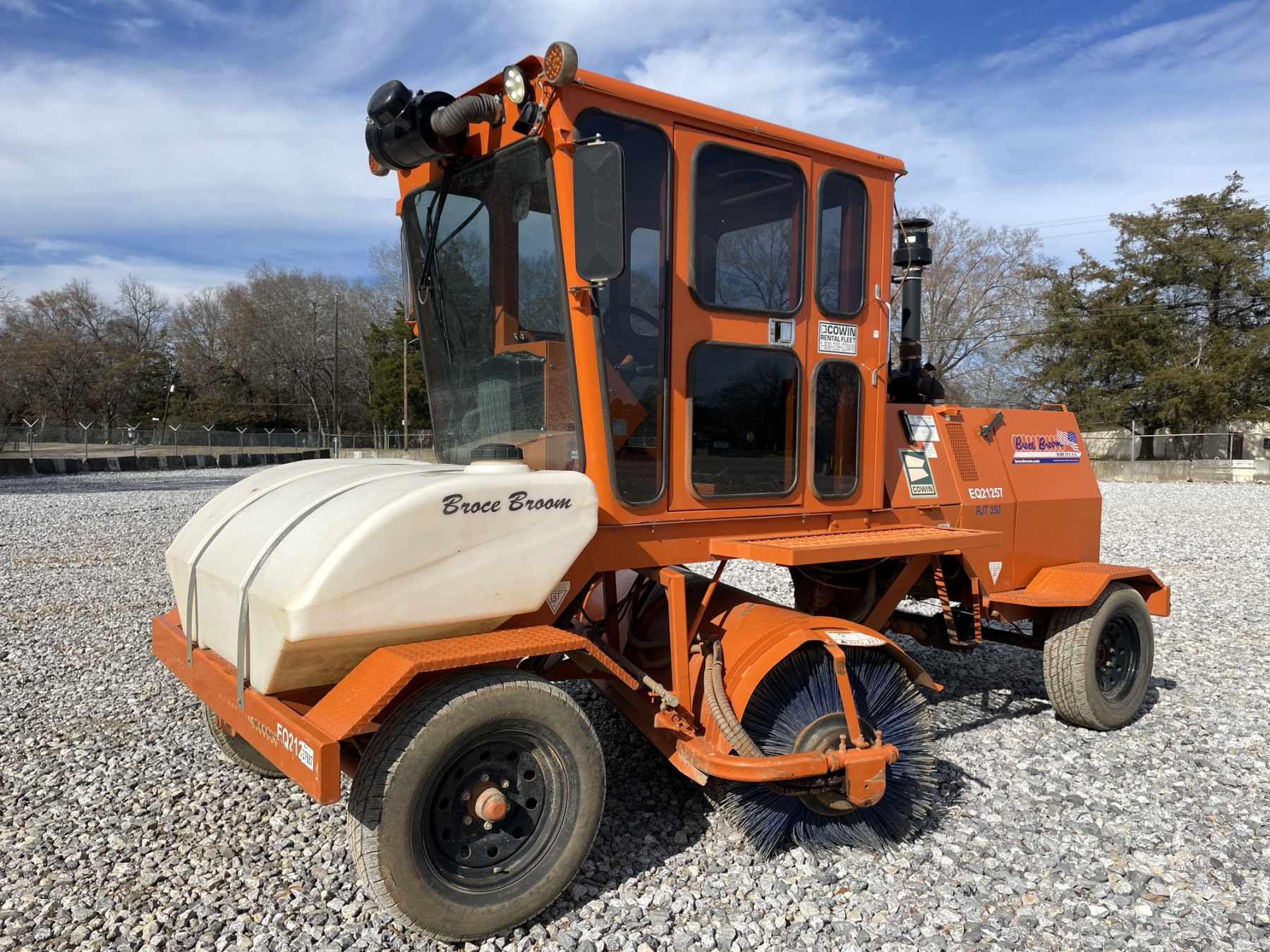 2022 BROCE RJT350 Broom - J.M. Wood Auction Company, Inc.