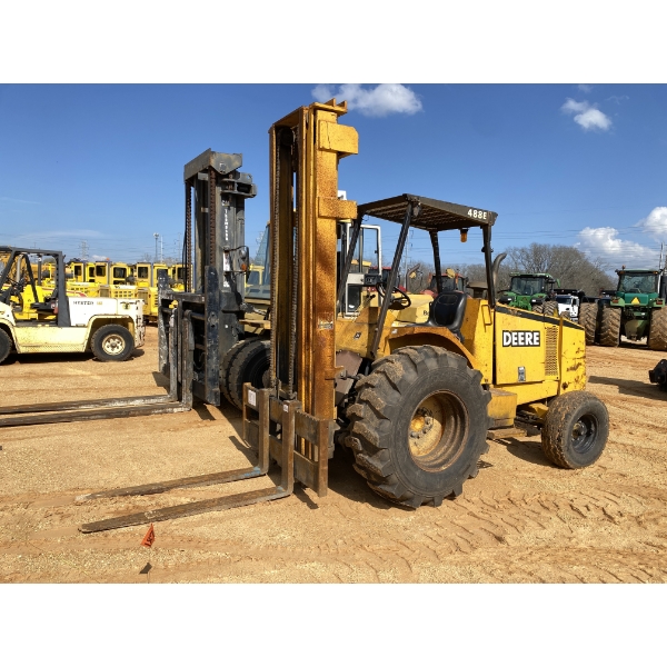 JOHN DEERE 488E Forklift - Mast