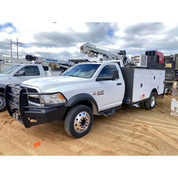2017 RAM 5500 HEAVY DUTY Service / Mechanic Truck