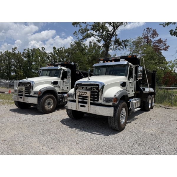 2026 MACK GR64F Dump Truck