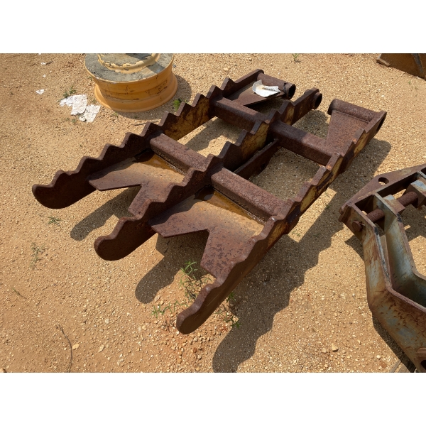 THUMB, 36" W, fits excavator