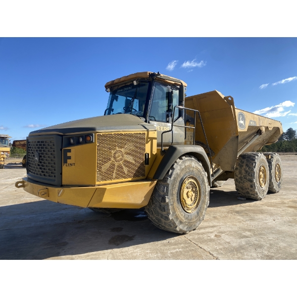 2021 JOHN DEERE 410E Articulated Truck
