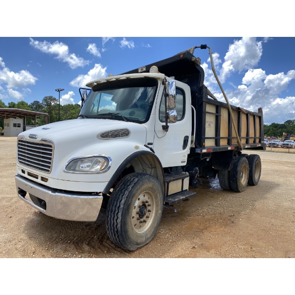 2007 FREIGHTLINER M2 Dump Truck