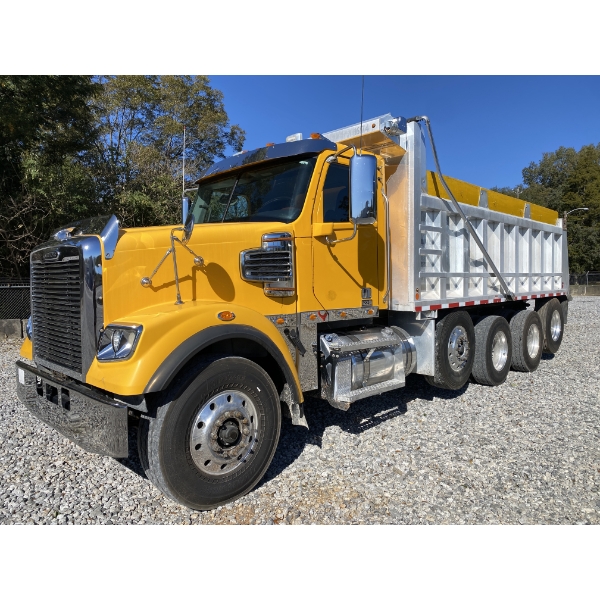 2020 FREIGHTLINER 122SD Dump Truck