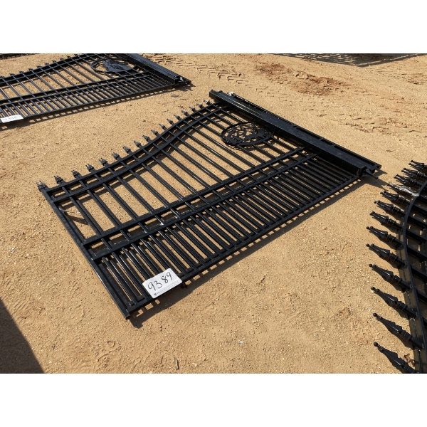 16FT BI-PARTING GATES & POST