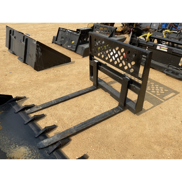 FORK FRAME ASSY, fits skid steer loader
