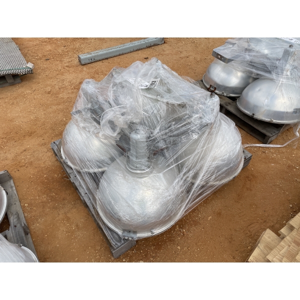 WAREHOUSE LIGHT FIXTURES