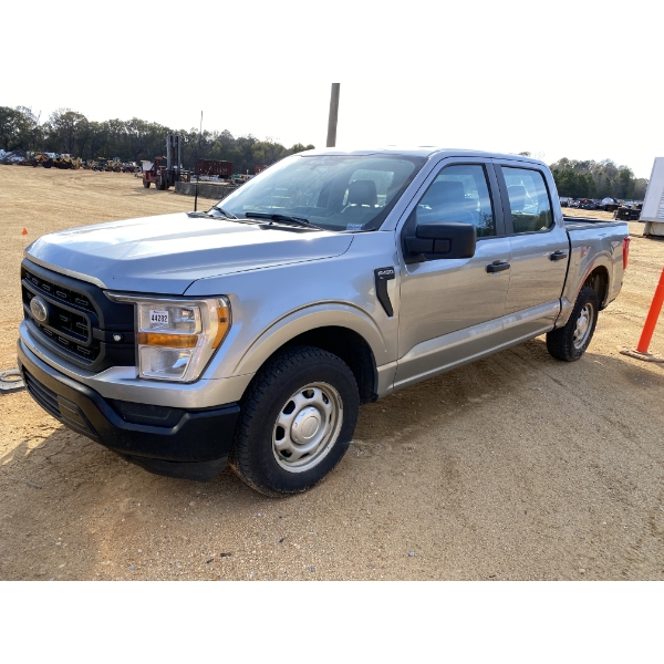 2023 FORD F150 XL Pickup Truck