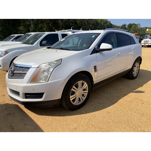 2010 CADILLAC SRX SUV